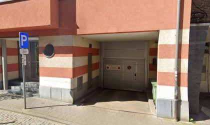 Location non meublée - Garage/Parking - uccle